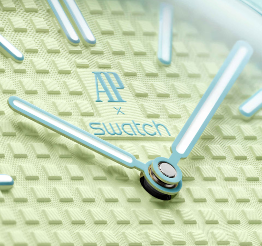 Swatch x Audemars Piguet AP Bioceramic Royal Pop Blaue Acht