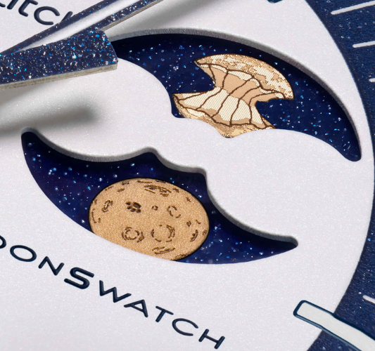 Swatch x Omega Bioceramic Moonswatch Mission To Earthphase Moonshine Gold Snoopy